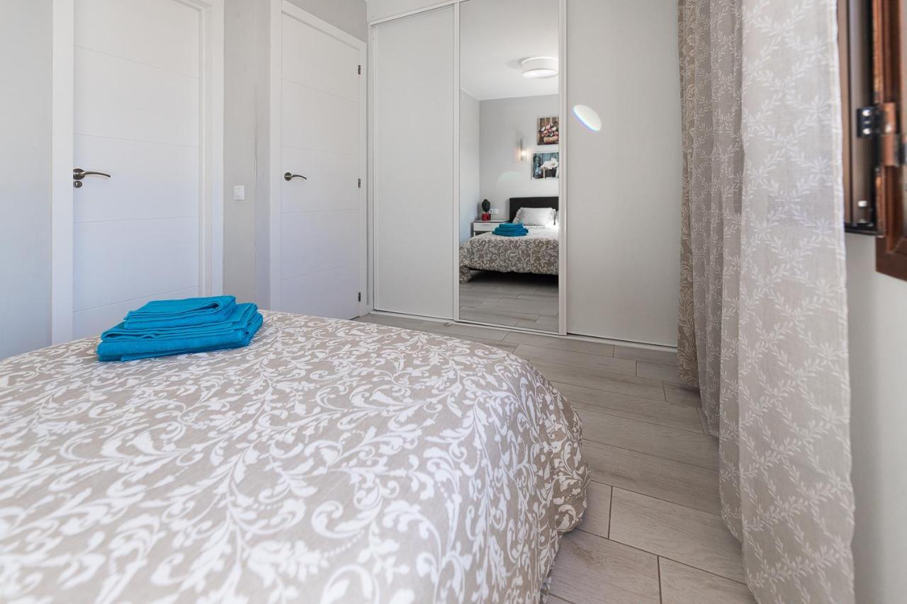 Beautiful Duplex In 3 Minutes Walking To The Beach In Playa De Las Americas Exterior photo